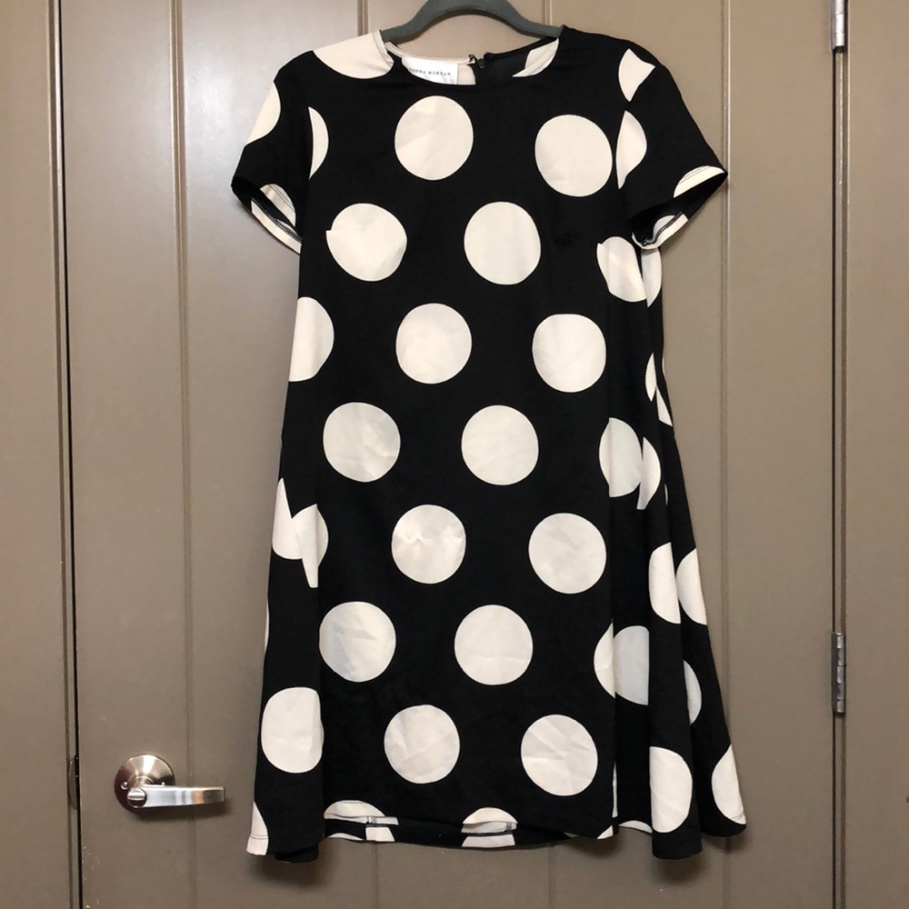 Donna Morgan flowy polka dot dress